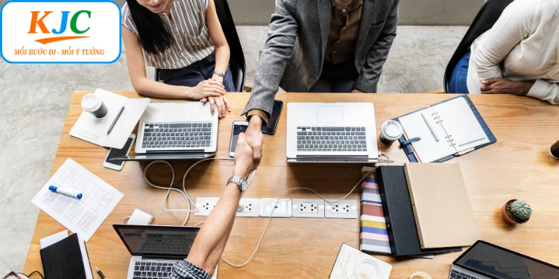 Nhân viên Ads - Vị trí quan trọng trong chiến lược Marketing hiện đại KJC