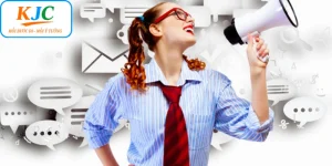 Nhân Viên Truyền Thông - Người Kể Chuyện Thương Hiệu Toàn Cầu